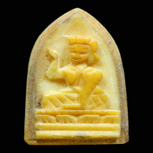 นางกวักหลวงพ่อกัน ใส่เสื้อคอปก งานมือใช้เครื่องมือมีด,สิ่ว