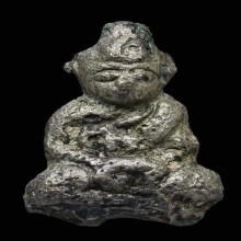 พระชัยวัฒน์หลวงพ่อสุทธ์ วัดหนองหวาย พิมพ์ใหญ่