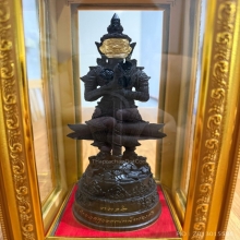 ท้าวเวสสุวรรณหน้าทองคำ วัดเดิมบาง