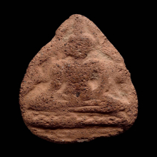 พระนางบ้านพง เนื้อดิน กรุบ้านพง จ.สุโขทัย