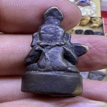 ลพ.อิ่ม วัดหัวเขา อุปคุตพิมพ์นิยม ยุคต้น หายากมาก