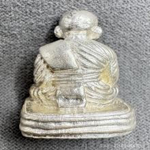 หลวงปู่ทวด  รุ่น กฐิน ปี 2542 วัดช้างให้ เนื้อเงิน เลข 69