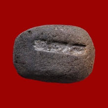 ลูกอมปัฐวีธาตุแบบสี่เหลี่ยม หลวงปู่หงษ์ พรหมปัญโญ ปี2541