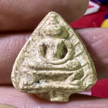 พระกลีบบัวหลังยันต์ พระครูสุพจน์ วัดสุทัศน์ สวยเดิมๆเนื้อจัด