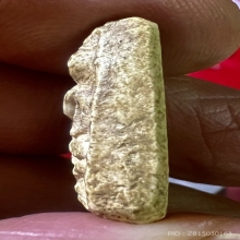 พระกลีบบัวหลังยันต์ พระครูสุพจน์ วัดสุทัศน์ สวยเดิมๆเนื้อจัด