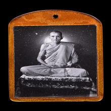 รูปถ่ายหลังสิงห์ ปี2500 หลวงพ่อกวย คัดสวย เกรดA