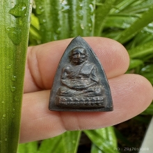  หลวงปู่ทวดกลีบบัว รุ่น 1 รมดำสวย สมบูรณ์