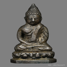 พระชัยวัฒน์พิมพ์ฐานหกเหลี่ยมเนื้อเงิน พระพุฒาจารย์มา