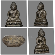 พระชัยวัฒน์พิมพ์ฐานหกเหลี่ยมเนื้อเงิน พระพุฒาจารย์มา