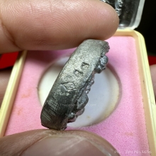 เหรียญหล่อโบราณรุ่นแรกหลวงปู่หงษ์ พรหมปัญโญ เนื้อชินฤทธิ์ 