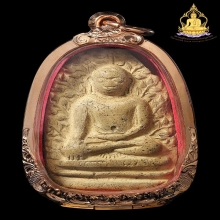 พระเปิมลำพูน กรุวัดดอนแก้ว เนื้อดิน สภาพสวย มีหน้ามีตา