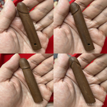 >>>..,ปลัดขิกหลวงพ่อตี๋ วัดหูช้าง ไม้ละมุดสีดา สวยเดิม