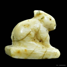 เครื่องรางแกะเก่า