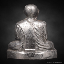 หลวงปู่ตื้อ รุ่นแรก  วัดป่าสันติธรรม เชียงใหม่