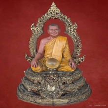 หลวงพ่อฤาษีลิงดำ วัดท่าซุง เนื้อซิลิก้า ปี 2524