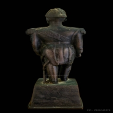 พระบูชาเสด็จเตี่ย ทรงหมวกพระมาลา ดินไทย สูง 10 นิ้ว