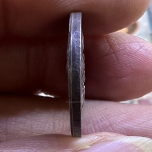 ลป.แหวน ดอยแม่ปั๋ง หลังบัวแปดดอก เนื้อเงินหายาก