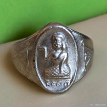 แหวนนางกวัก หลวงพ่อกวย วัดโฆสิตาราม ปี 2521