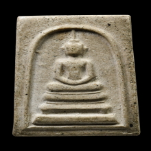 สมเด็จพระครูมูล เกศบัวตูม สวยมากครับ