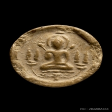 พระโพธิสัตว์อวโลกีเตศวร เนื้อดินดิบ กรุเขาสาย จ.ตรัง