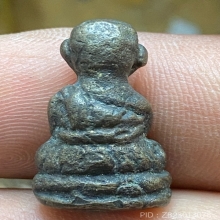 รูปหล่อเก่าไม่ทราบที่