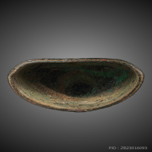 พระบูชาเชียงแสนสิงห์สาม ฐานฉลุลายดอกไม้ เขียวๆครับ สวยแชมป์