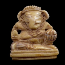 พระพิฆเนศงาแกะอาจารย์เอียด วัดเขาอ้อ (ดอนศาลา) ก้นจาร