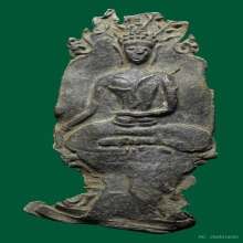 พระอู่ทองนั่งฐานผ้าทิพย์ กรุวัดเหนือ