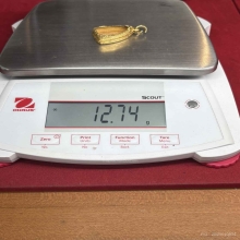 ตลับทองมือ 2 ใส่พระแม่ชีบุญเรือน พิมพ์เล็ก