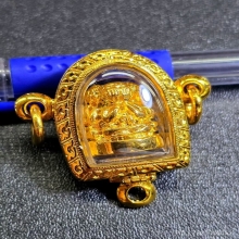 พระปิดตาสี่เกลอ หลวงพ่อคุณ ปี 2537 รุ่นคูณรุ่งโรจน์