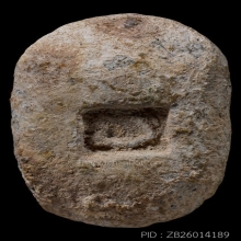 พระกรุวัดท้ายตลาด พิมพ์มารวิชัยข้างเส้น