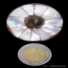 ตลับสีผึ้งเขียวหลวงพ่อทาบ วัดกระบกขึ้นผึ้ง