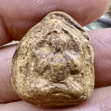 พระปิดตากรุหัวเรือบรือ หลังตอกยันต์ วัดสะพานสูง