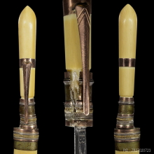 ๙ “3 กษัตริย์+ดารา+จารเต็ม+บรรจุเกศา” มีดปากกาลพ.เชื้อ ๙