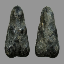 พระปิดตาหลวงปู่เอี่ยม วัดหนัง (ออกวัดนางชี) เนื้อผงคลุกรัก