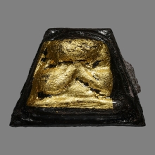 พระปิดตาหลวงปู่เหมือน วัดกำแพง ชลบุรี