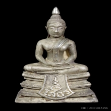 หลวงพ่อโสธรกรมตำรวจ 80 ปีเนื้อเงินเส้นคอติด3เส้น