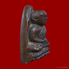 พระหลวงปู่ทวด หลังเตารีด วัดช้างให้ ปี 2505 หน้าอาปาเช่