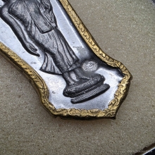 เหรียญพระพุทธ 25 ศตวรรษ ตอกโค๊ต กรอบธรรมจักรเดิม