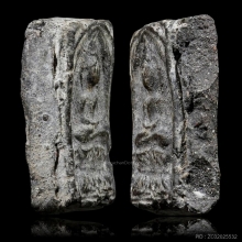 พระรัศมีประภามณฑลหลวงปู่ศุข เนื้อผง สวย