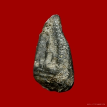 พระพิจิตรเม็ดข้าวเม่า ชินเงิน พิมพ์แขนกลมเกตุโค้ง หลังลายผ้า