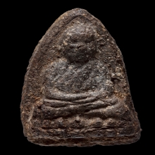 หลวงพ่อทวดเนื้อว่านรุ่นแรกปี2497พิมพ์กลางหน้ากลม