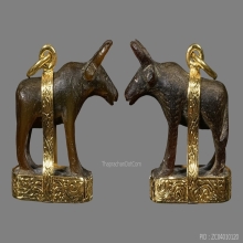 วัวธนู หลวงพ่อน้อย วัดศรีษะทอง แกะจากเขาวัวกระทิง