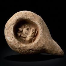 พระโพธิสัตว์อวโลกีเตศวร กรุพรุพี เนื้อดินดิบ จ.สุราษฎร์ธานี