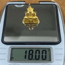 พระทองคำ ชุดพระแก้วมรกต  วาระ ๖๔ ปี กรมสรรพสามิต