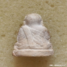 พระผงรูปลอยองค์ หลวงพ่อเงิน วัดบางคลาน ปี 33 รุ่นเจดีย์ 9ยอด