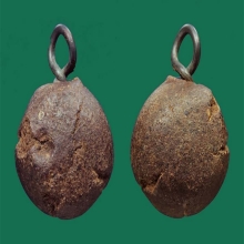 ลูกอมหลวงพ่อไล้ วัดเขายี่สาร จ.สมุทรสงคราม