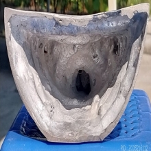 ลพ.โสธร หน้าตัก 4.5 นิ้ว เนื้ออลูมิเนียม ตอกโค้ด นะ