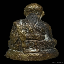 B.รูปหล่อโบราณ ลพ.มิ่ง วัดกก รุ่นแรก ปี2500