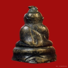 พระกริ่งในบาตรน้ำมนต์วัดชนะสงคราม